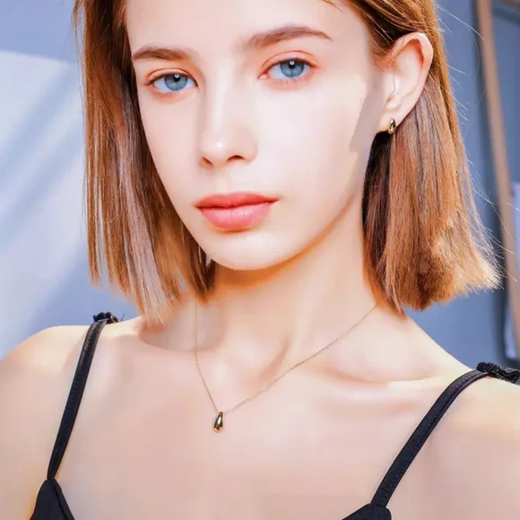 NEW Water Drop Necklace | 18k Gold Vermeil Over Sterling Silver - Picture 8 of 14